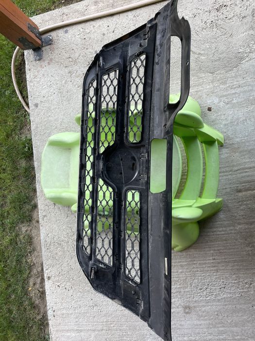 Предна решетка броня фиат фримонт fiat frimont