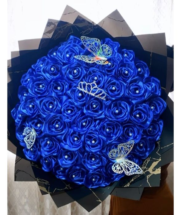 Атласные розы ручной работы