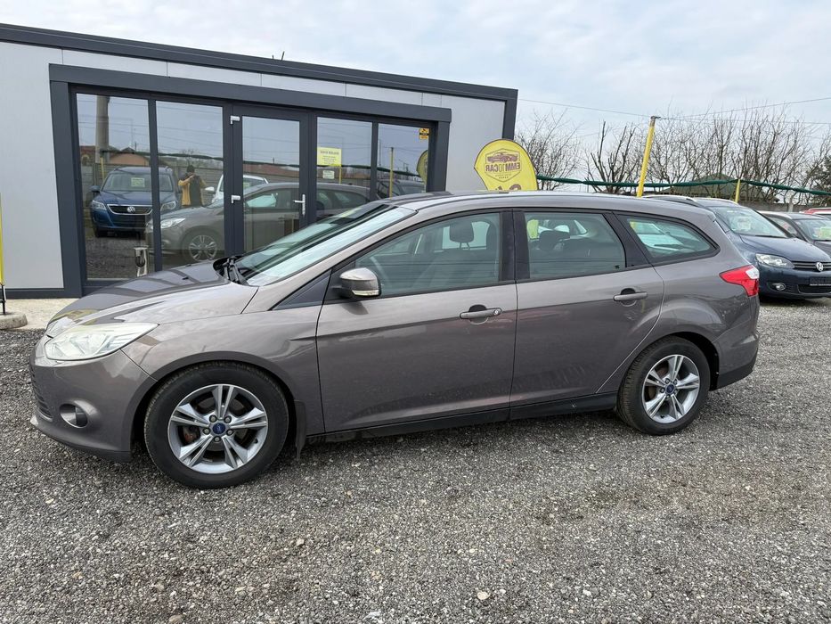 Ford Focus Mk3 Turnier/Combi 1.6 TDCi EURO 5 * CLIMATRONIC * AN 2013 * 195.000 km