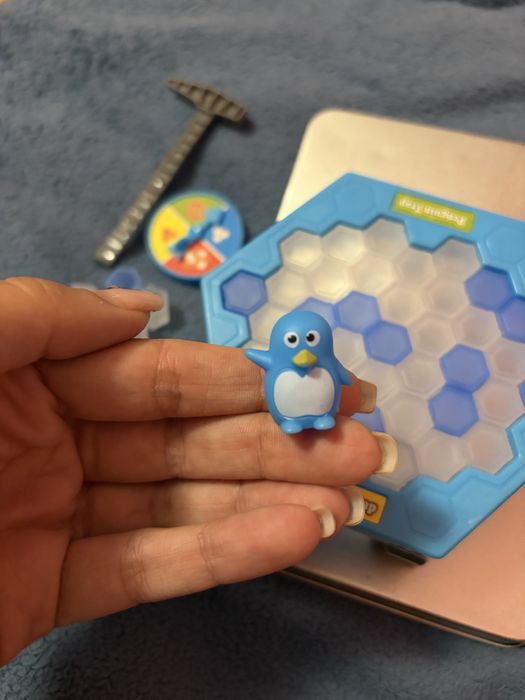 Семейна игра Penguin Trap, Save the Penguin