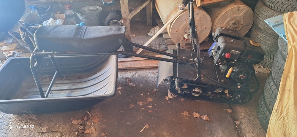 Мотобуксеровщик ..Белка..