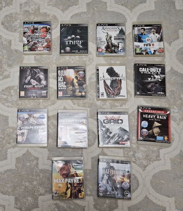 PS3 + джойстики + 14 дисков