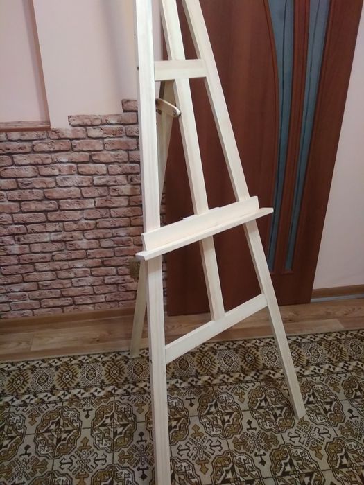 Мольберт из дерева