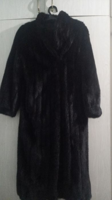 Продам норковую шубу
