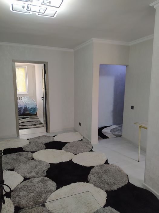 Продаётся своя 2-х комнатная квартира