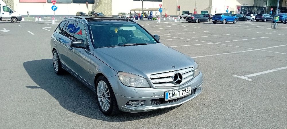 Mercedes C 3.0Diesel automat/ adus recent din Germania/ Panoramic