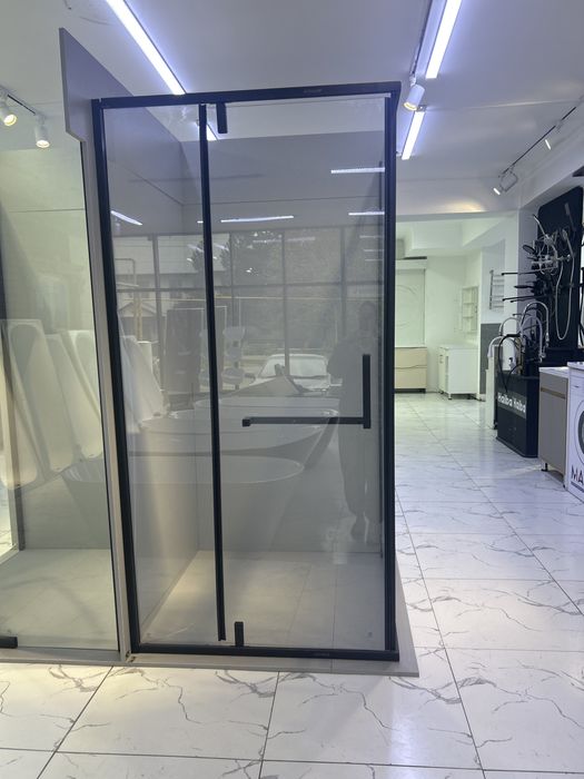 Душевые кабины новые