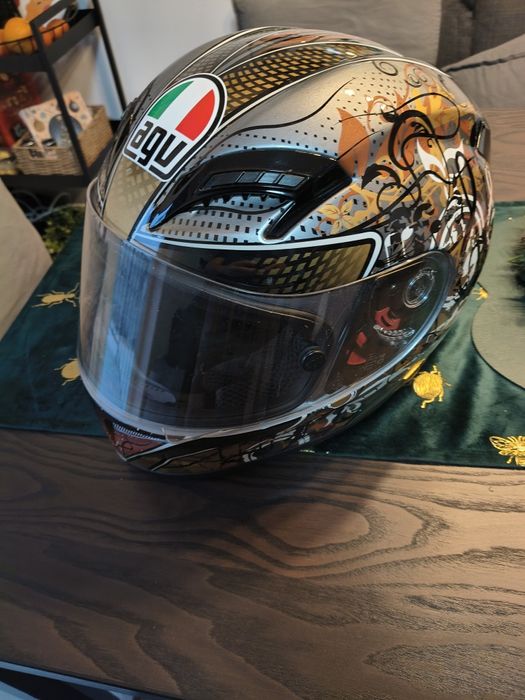 Casca moto AGV Grid puțin folosita