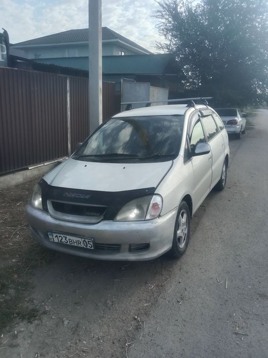 Продам Тойота Надия