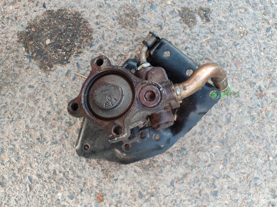 Насос ГУР Мазда MPV