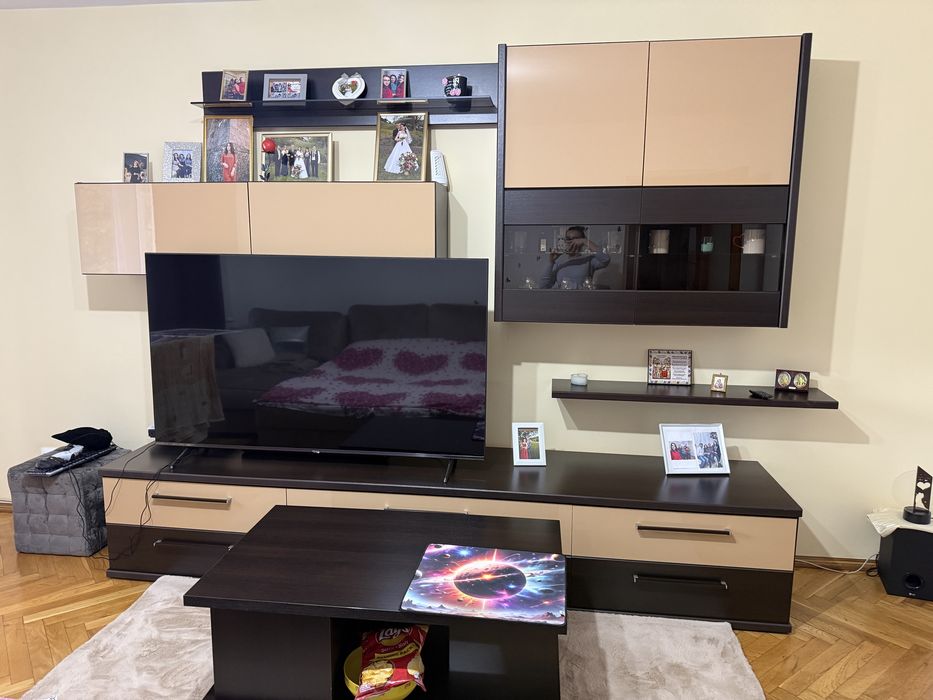 Vând mibilă living