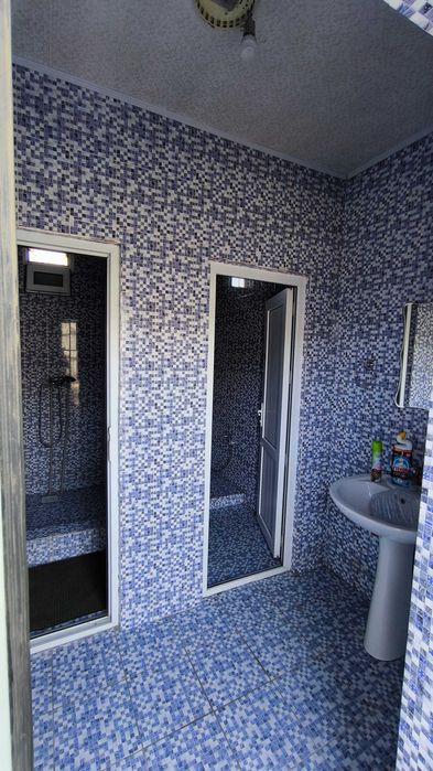 Продаётся коммерческое помещение с выездом на проспект КУНАЕВА- 1000м²