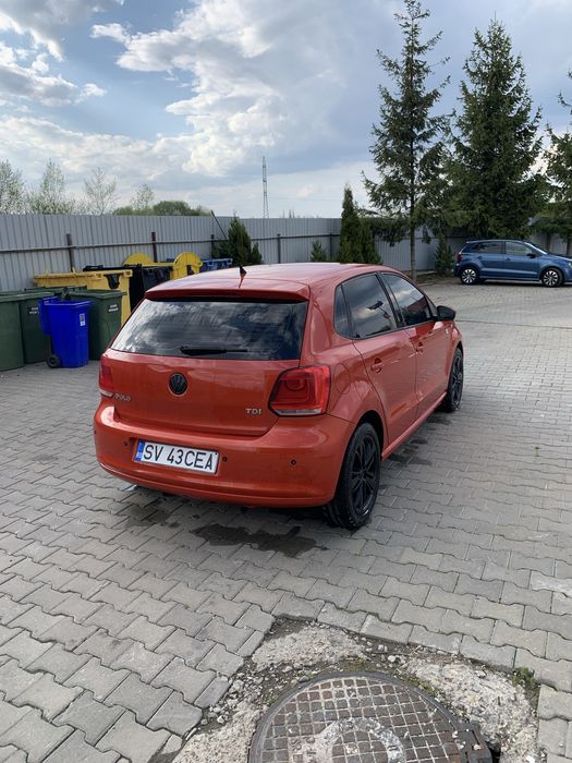 VOLKSWAGEN Polo 2010 — imagine 3