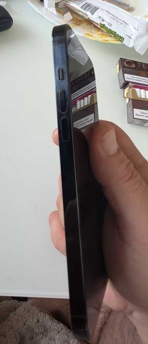 Продавам iphone 14 Pro Max E-sim, 256 gb
