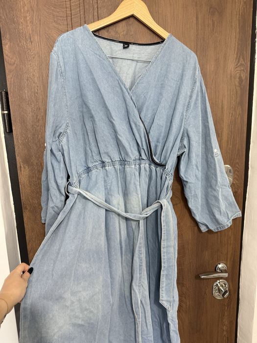 Rochie blug denim cu cordon si decolteu in V