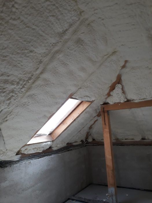 Izolatii cu spuma poliuretanica Arad