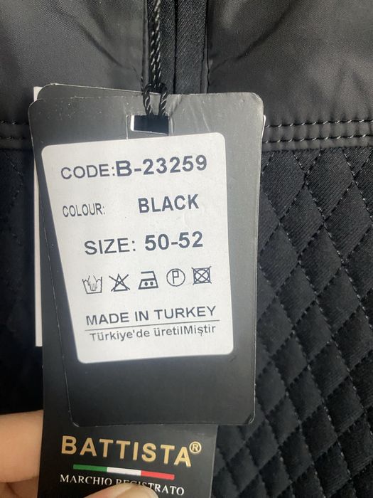 Продам новые куртки