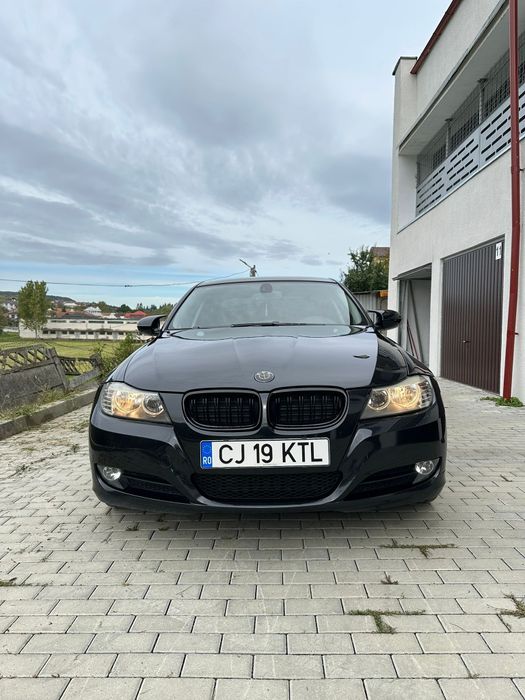 Vând BMW e90 318d