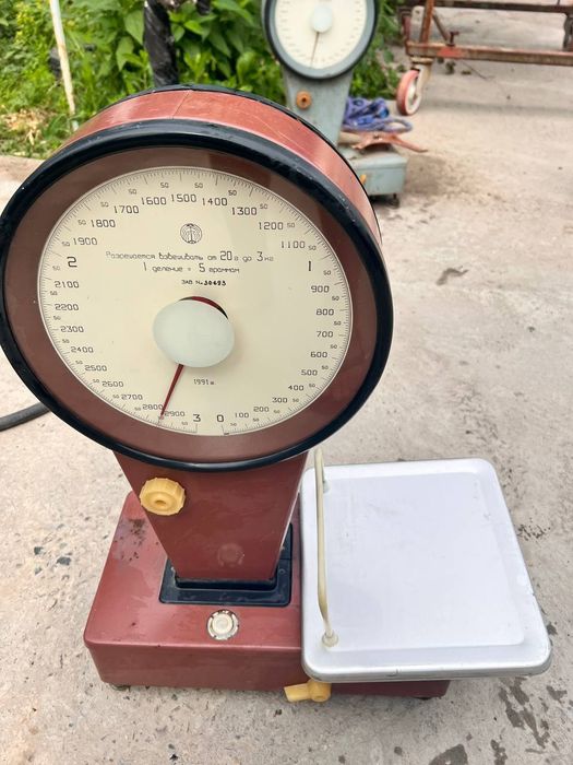 Продам торговые механические весы СССР (2 шт.)
Надёжные механические в