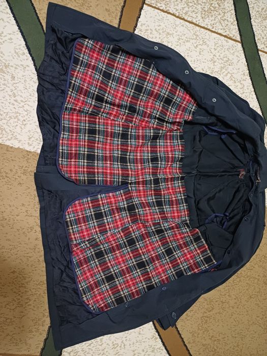 Чёрный  плащ с утеплителем