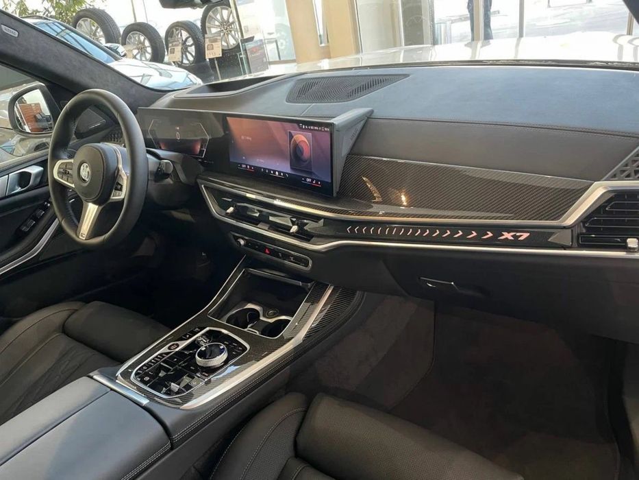 BMW X7 xDrive40 2025