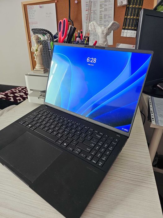 Laptop Asus Vivobook S 16 OLED 3.2K 120Hz, AMD Ryzen AI 9 HX 370, 32gb ram ddr5, 1Tb ssd,