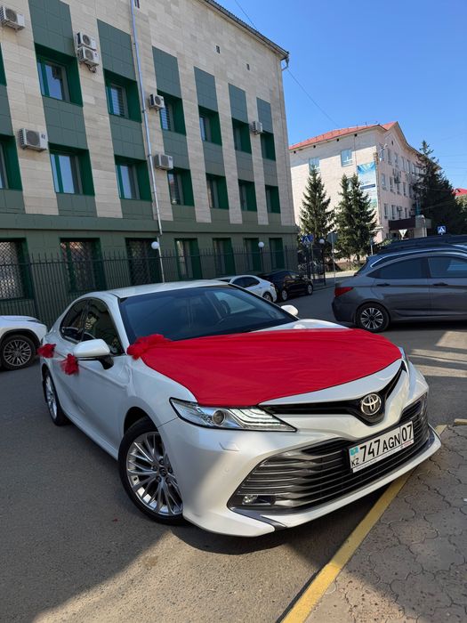 Toyota Camry 70