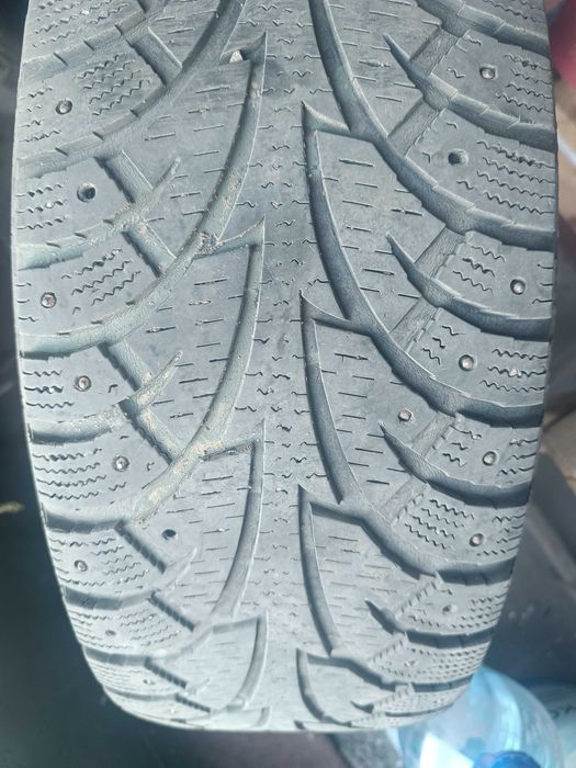 Продам шины зимние