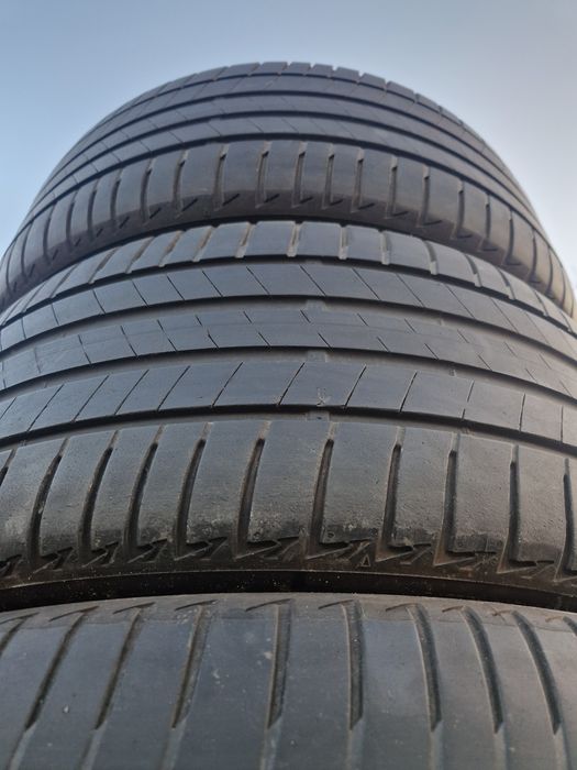 245 40 19 Bridgestone 2021