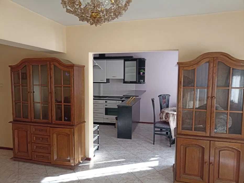 Продава се Тристаен апартамент в Пловдив, Кършияка - 104 кв.м за 1827 €/кв.м - Снимка #6