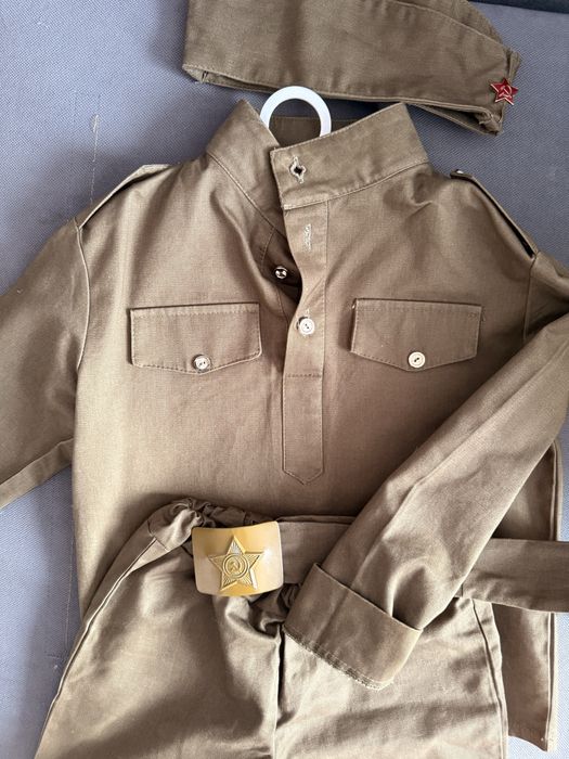 Костюм солдата. Военный.