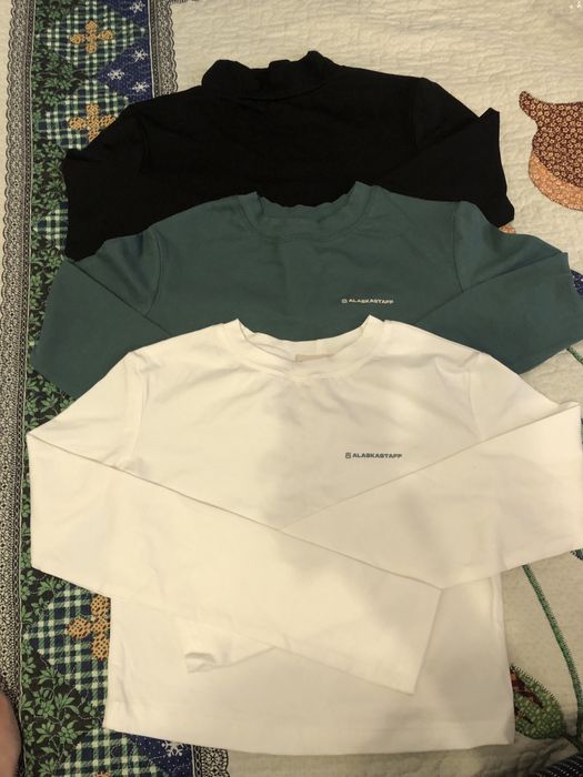 Кофты три цвета