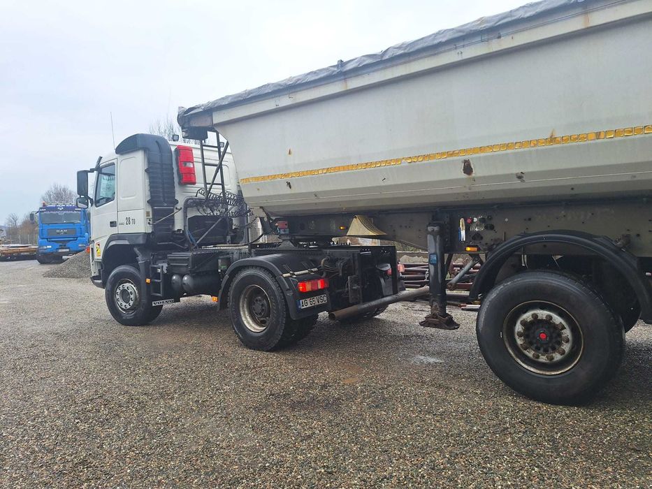 Semiremorca basculabila Schmitz, an 2008 + cap tractor VOLVO FM 440, tractiune 4x4