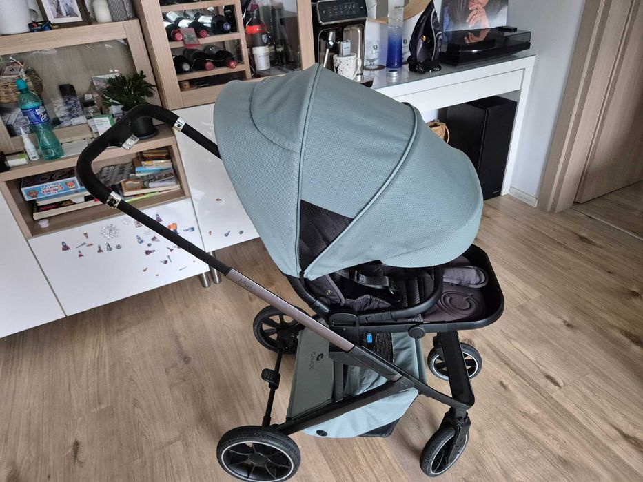 Carucior 2 in 1 Cavoe Moi Plus - Boho Green cu landou, geanta si adaptoare pentru scoică cybex