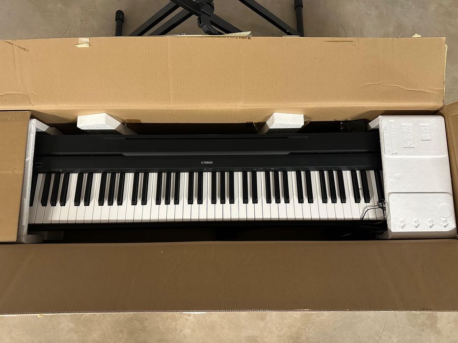 Yamaha дигитално пиано / Кийборд
