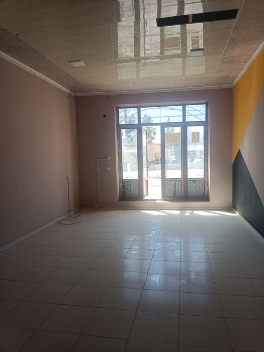 Тайлок кругидан 2 дакика утганда Маданият Светофорда арендага жойлар б