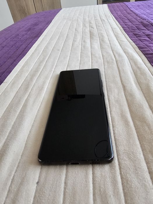 Samsung s21ultra памет 12/256