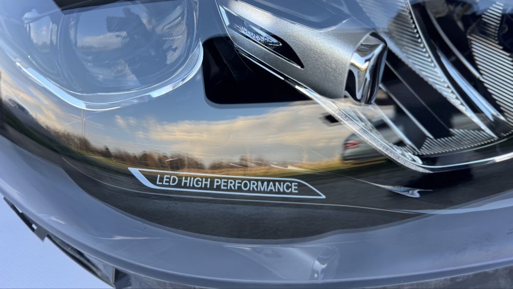 Фар за Мерцедес Ц класа/Mercedes C W206