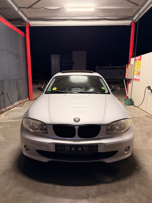 VÂND BMW SERIA 1 E87 116i – 1.6 BENZINĂ – 2005