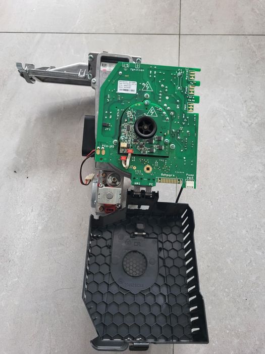 Vand centrala termica REMEHA TZERRA M 28C (placa electronica defecta)