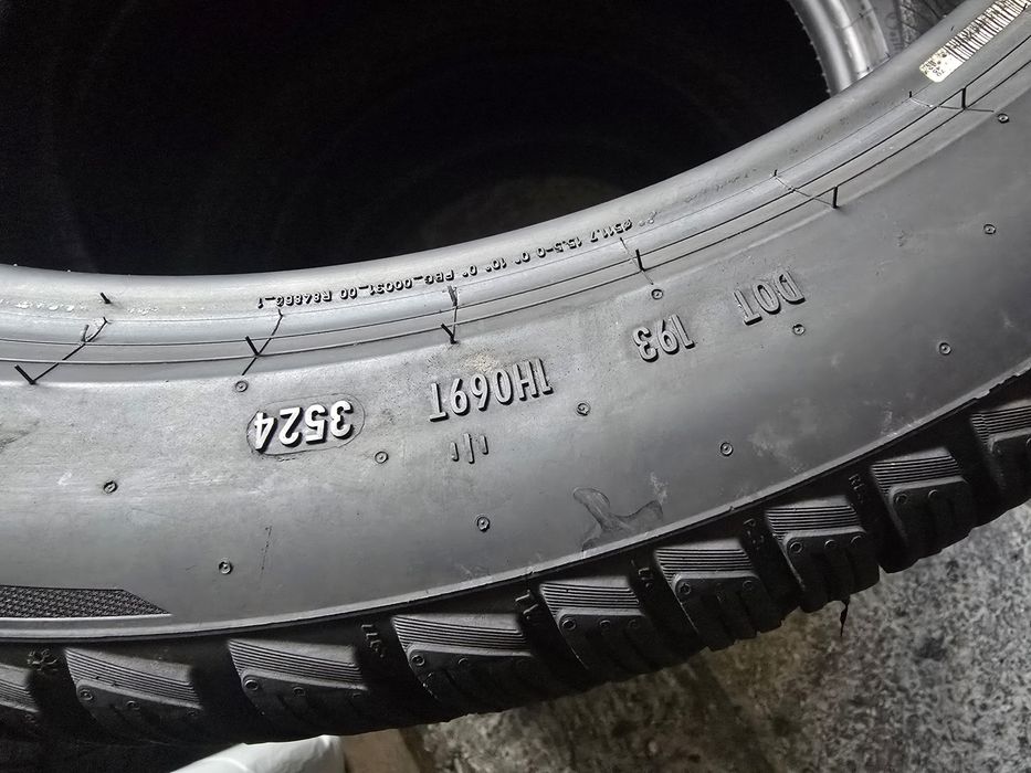 Pirelli 255/40 R20 101W MS iarnă