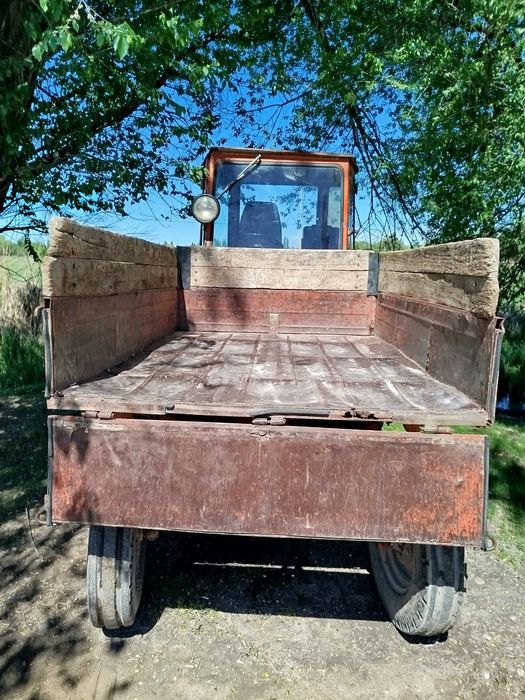 Продам кузов на трактор т16