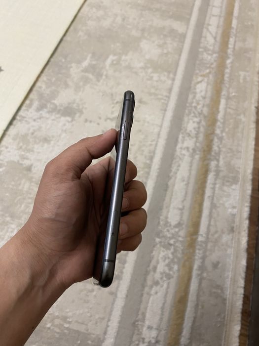 Продается айфон iphone 11/128gb akb 71%