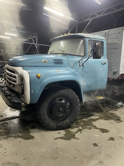 Zil bartavoy sotiladi