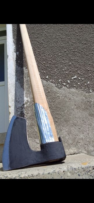 Ръчно ковано ресиорна стомана