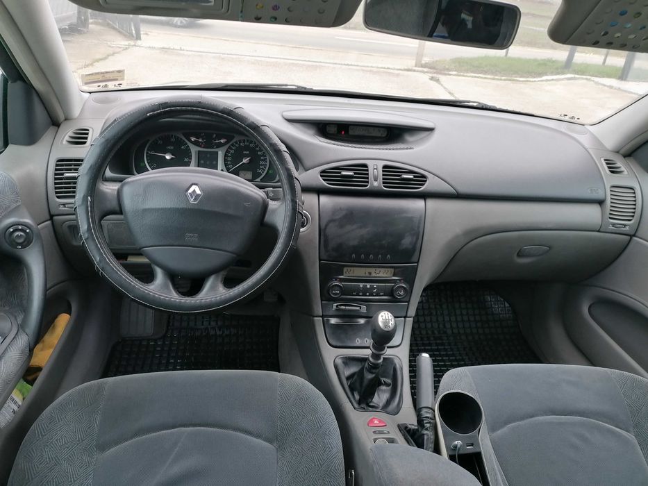 Vand masina Renault Laguna 2