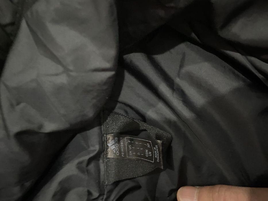 легкая куртка adidas