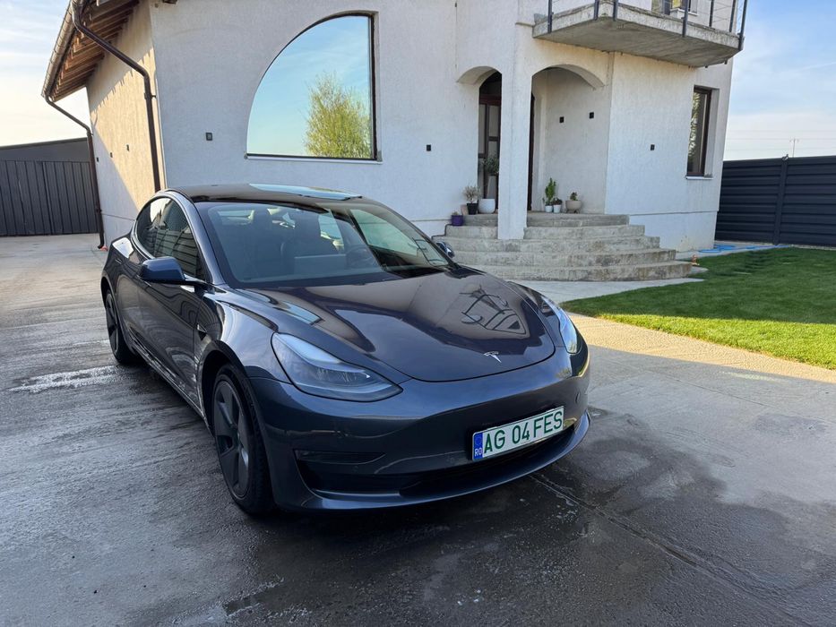 Vand Tesla Model 3 facelift, tva deductibil
