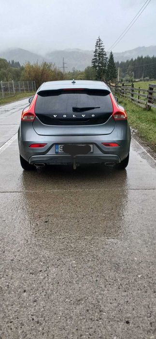 Vând Volvo v40 diesel 190cp