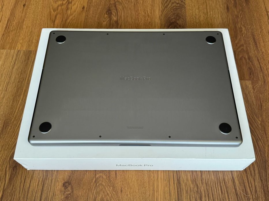 16' Apple MacBook Pro M1 MAX 2021 Space Grey 64GB RAM/1TB SSD/Бат 12ч